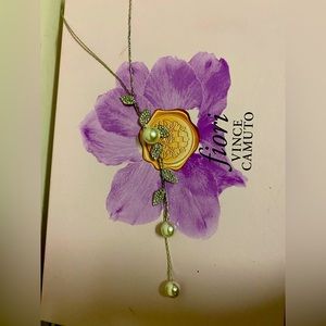 Brand new Gorgeous necklace!